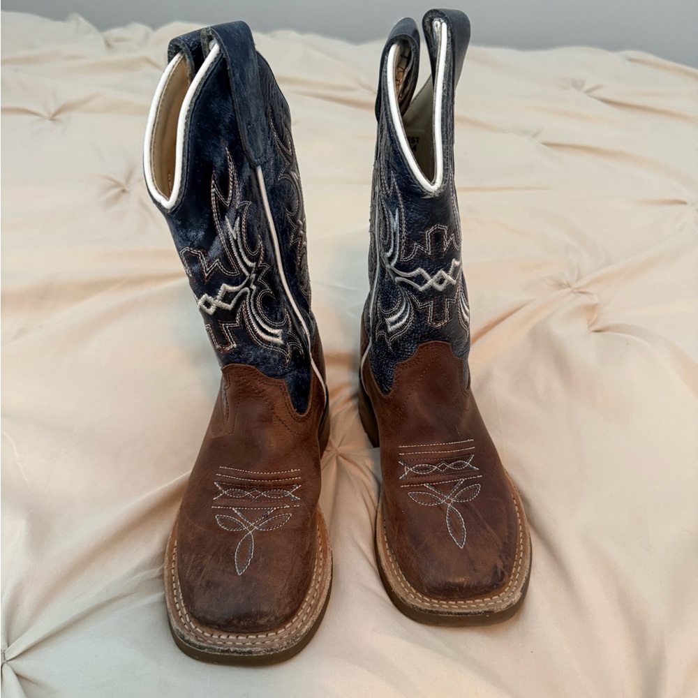 Old West Blue and Brown Cowboy Boots